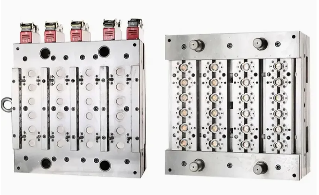 Moulage par injection de capuchons à clipser multi-cavités